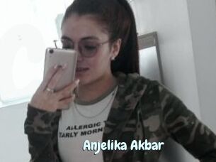 Anjelika_Akbar