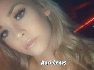 Auri_Jones