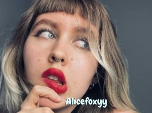 Alicefoxyy