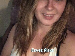 Eevee_Riske