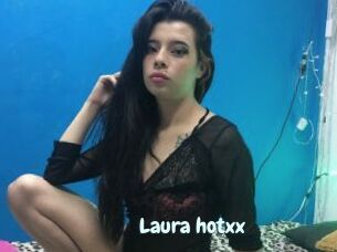 Laura_hotxx