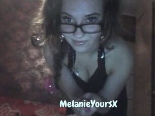 MelanieYoursX