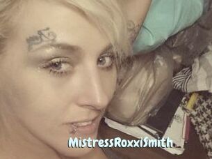 MistressRoxxiSmith