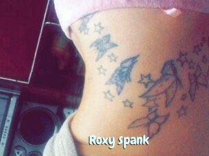 Roxy_spank