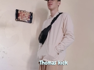 Thomas_kick