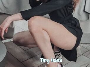 Tiny_liana