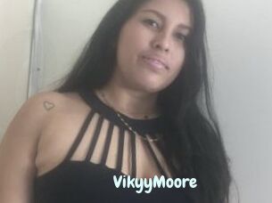 VikyyMoore